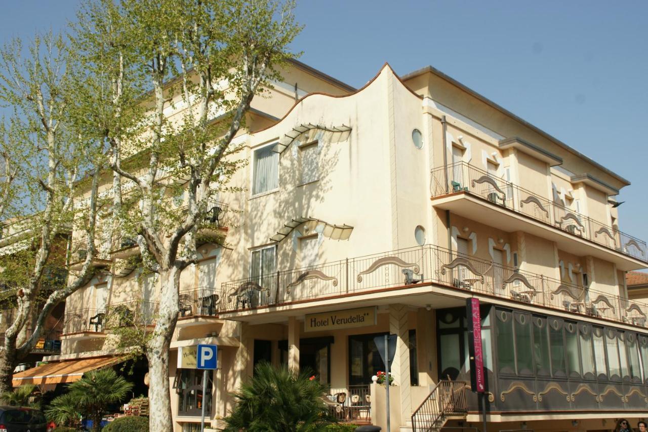 Hotel Verudella Rimini Extérieur photo
